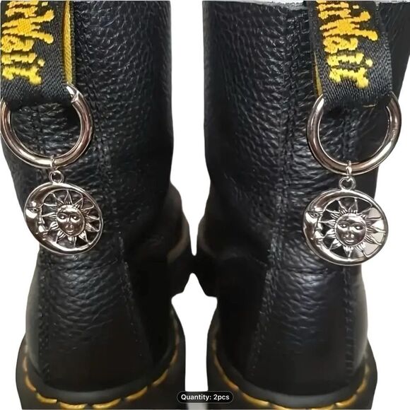 SHOE AND BOOT CHARMS, 1 pair - Picture 2 of 3